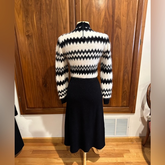 Vintage Leonard Sunshine Collectors Knits Angora Sweater Dress dry cleaned - Picture 8 of 17